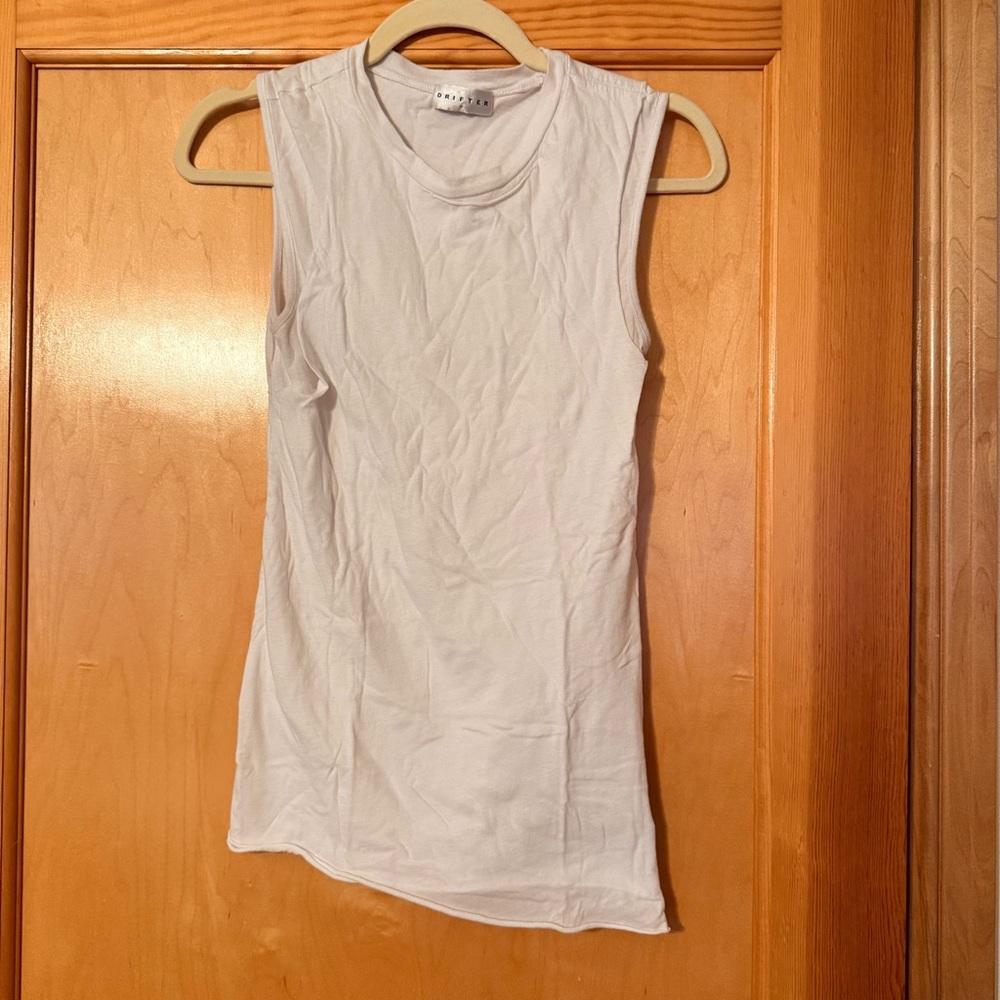 Elegant White Sleeveless Tank Top